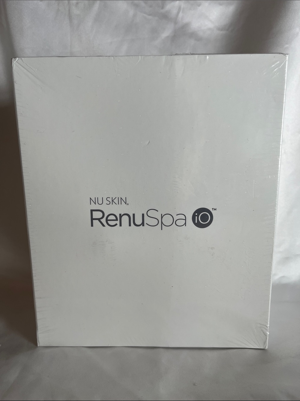 NuSkin RenuSpa iO Device - White